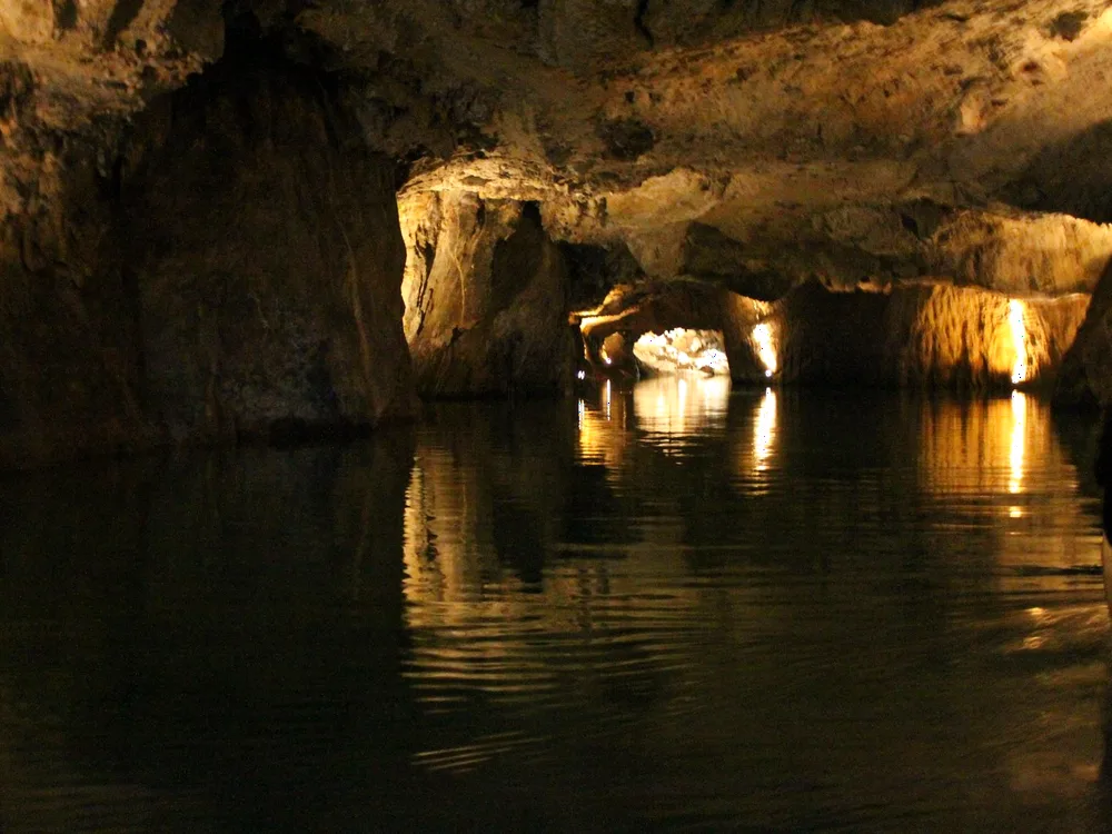 Le lac souterrain de Saint-Léonard