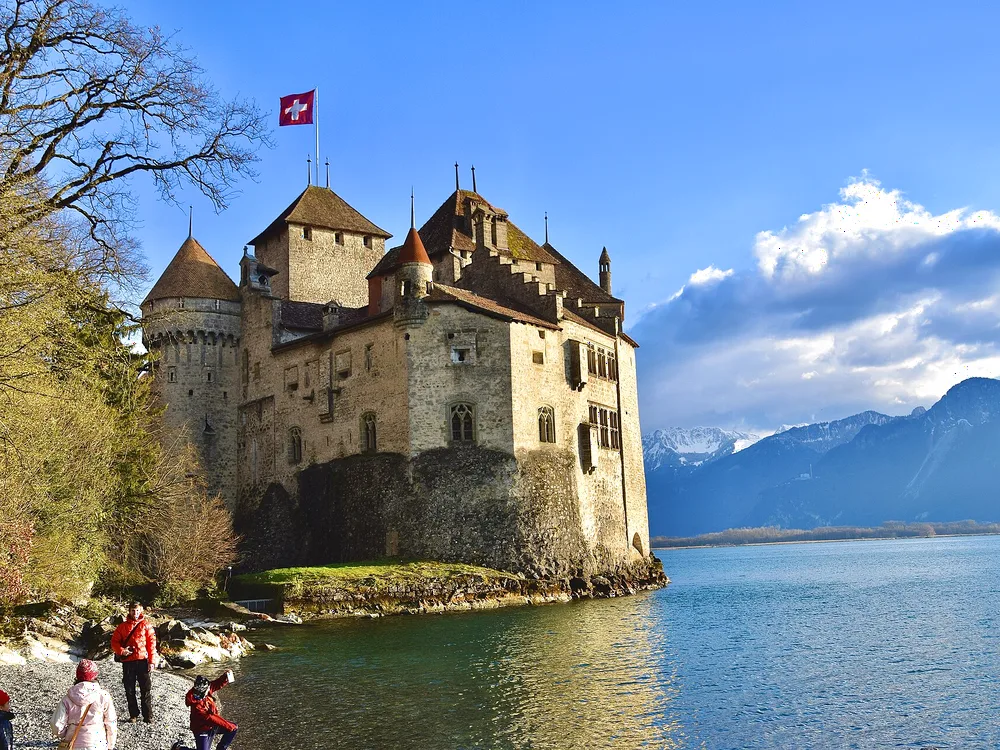 Le château de Chillon au bord du lac Léman